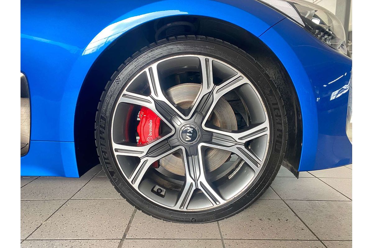 STINGER CK MY18 (441) GT (BLACK LEATHER) 3.3L TV6 TUR GASOLINE DIR INJ 8 SP AUTOMATIC 4D SEDAN 