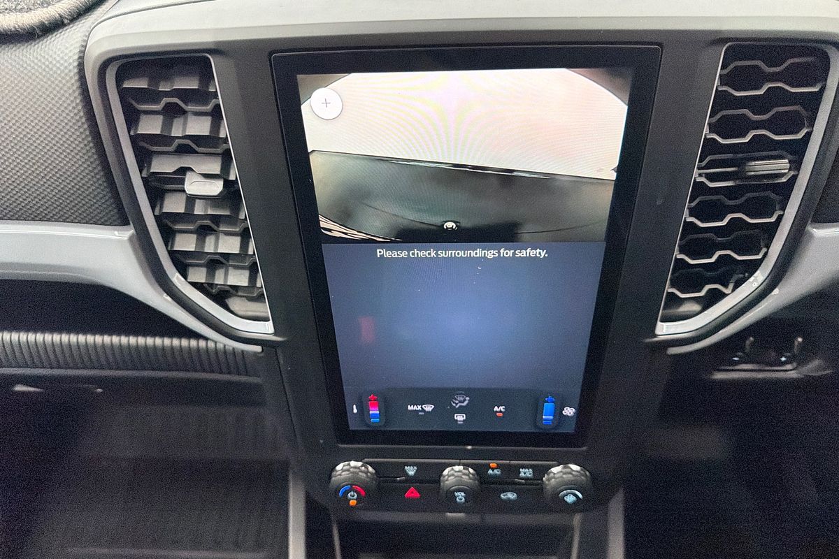 2024 Ford Ranger XL 4X4 2.0L