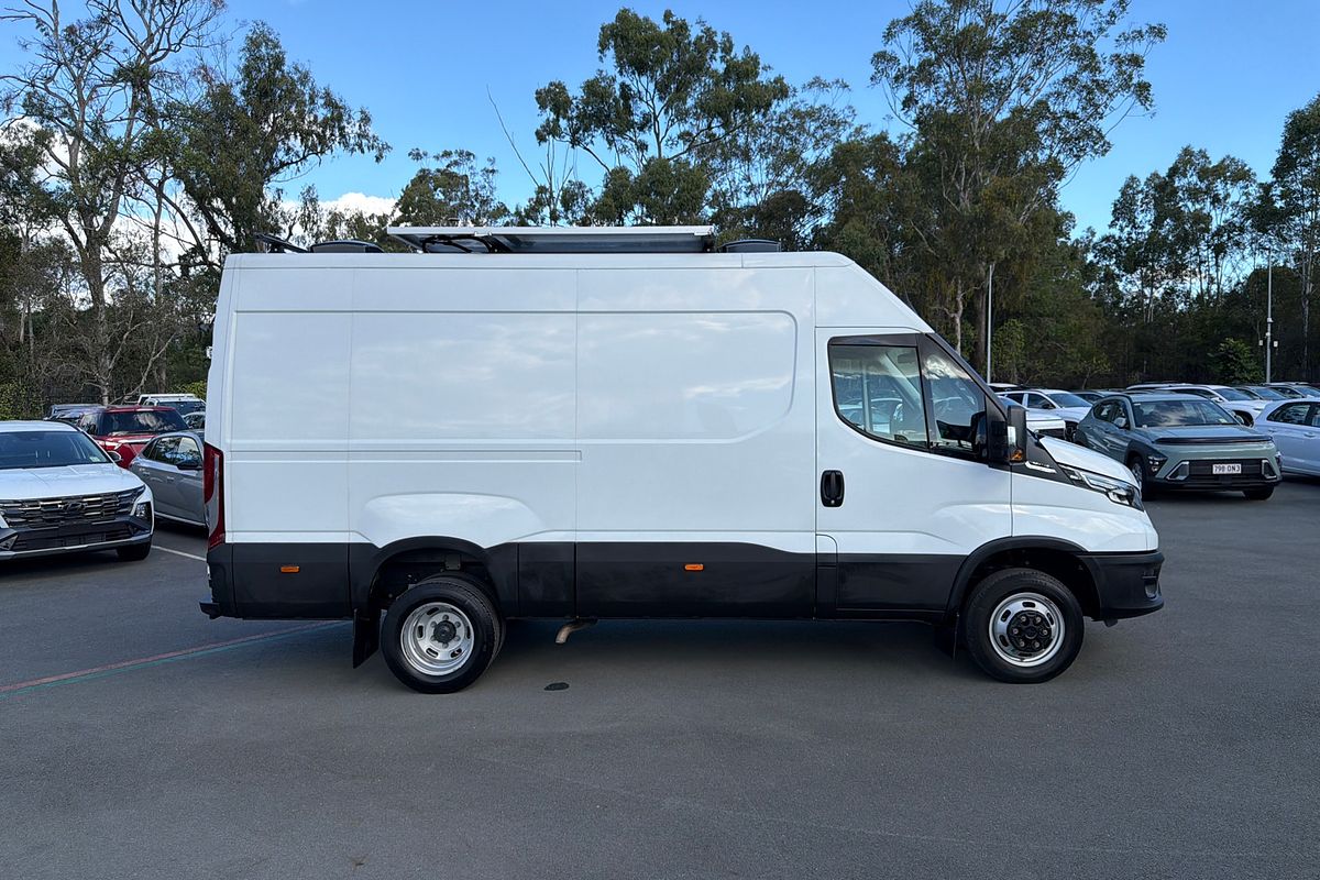 2023 Iveco Daily 35S14V
