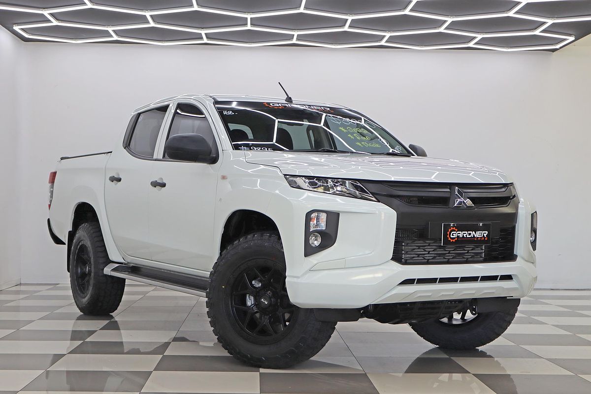 2022 Mitsubishi Triton GLX MR Rear Wheel Drive