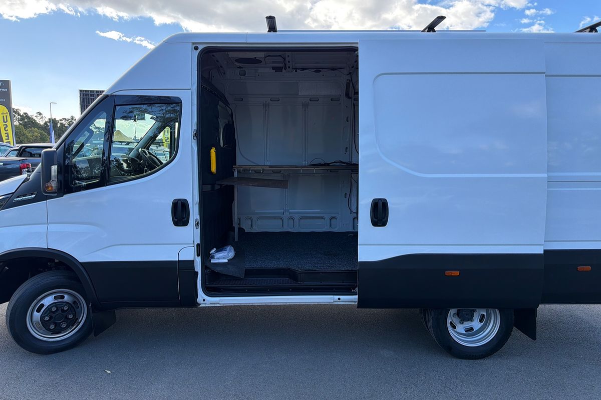 2023 Iveco Daily 35S14V