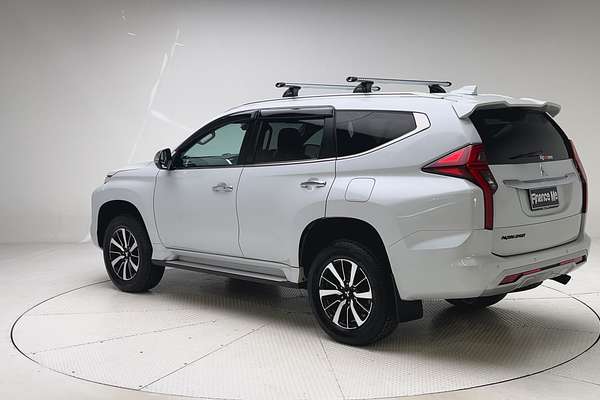 2021 Mitsubishi Pajero Sport GLS QF thumb-5