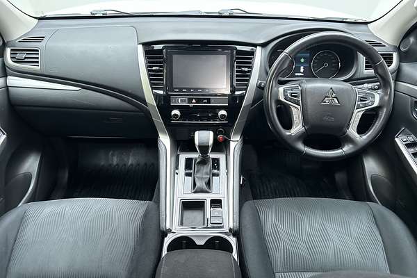 2021 Mitsubishi Pajero Sport GLS QF thumb-19