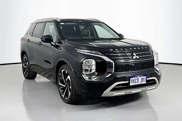 2023 Mitsubishi Outlander Exceed ZM