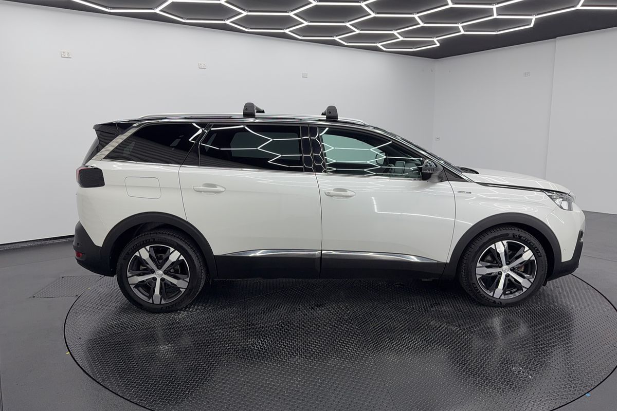2018 Peugeot 5008 GT Line P87