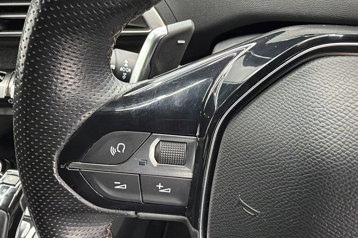 2018 Peugeot 5008 GT Line P87