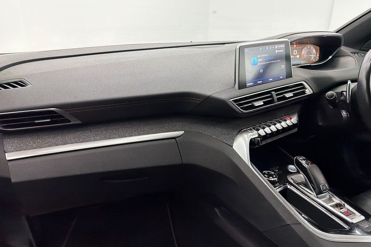 2018 Peugeot 5008 GT Line P87