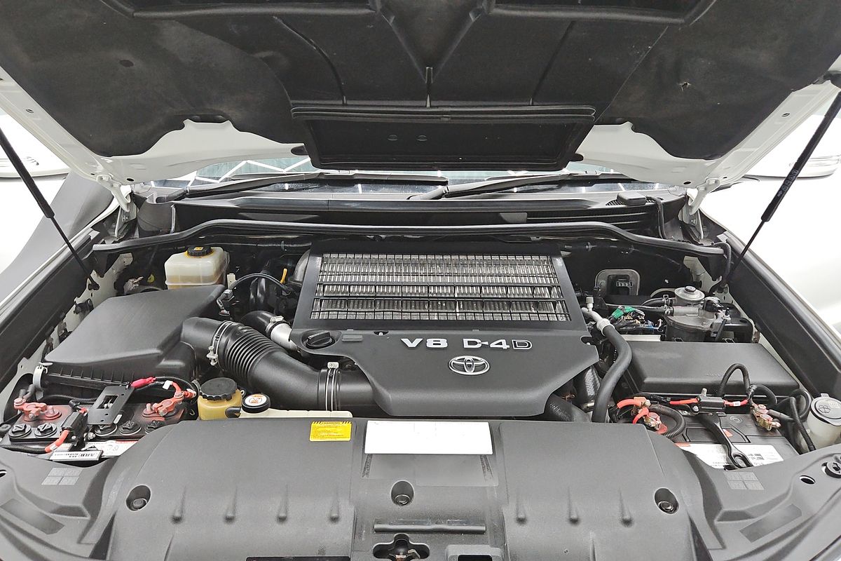 2019 Toyota Landcruiser GXL VDJ200R