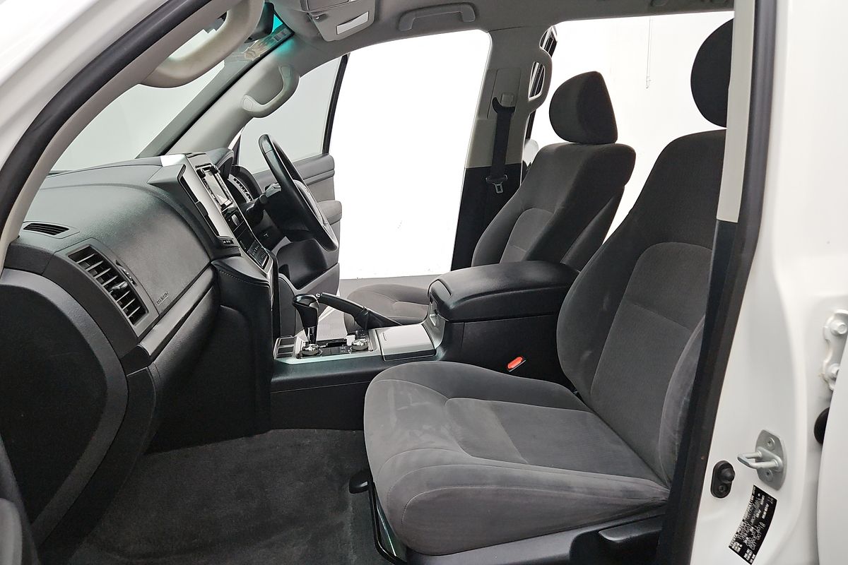 2019 Toyota Landcruiser GXL VDJ200R