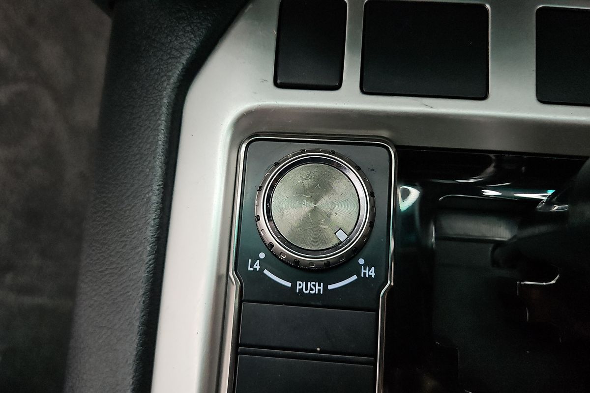 2019 Toyota Landcruiser GXL VDJ200R