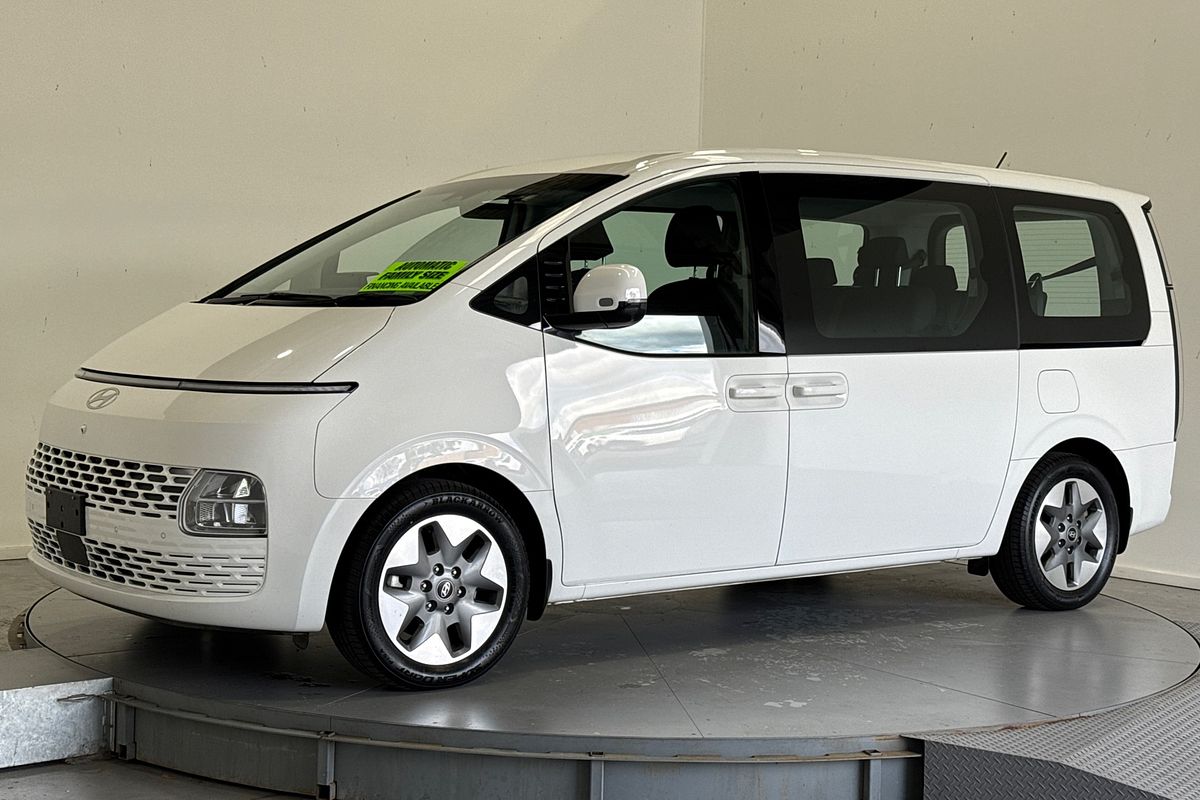 2024 Hyundai STARIA US4.V3