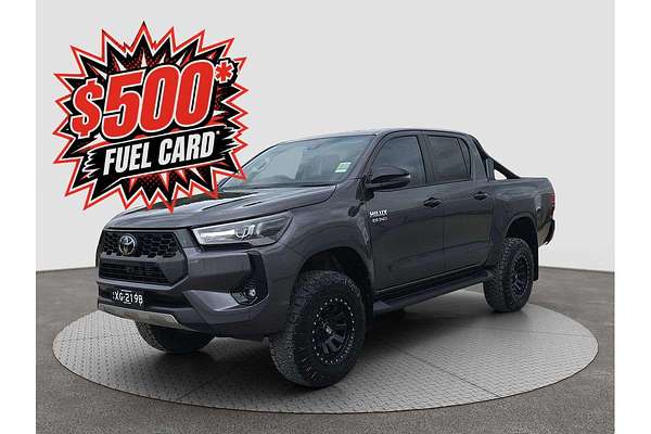 2025 Toyota Hilux SR5 48V GUN126R 4X4