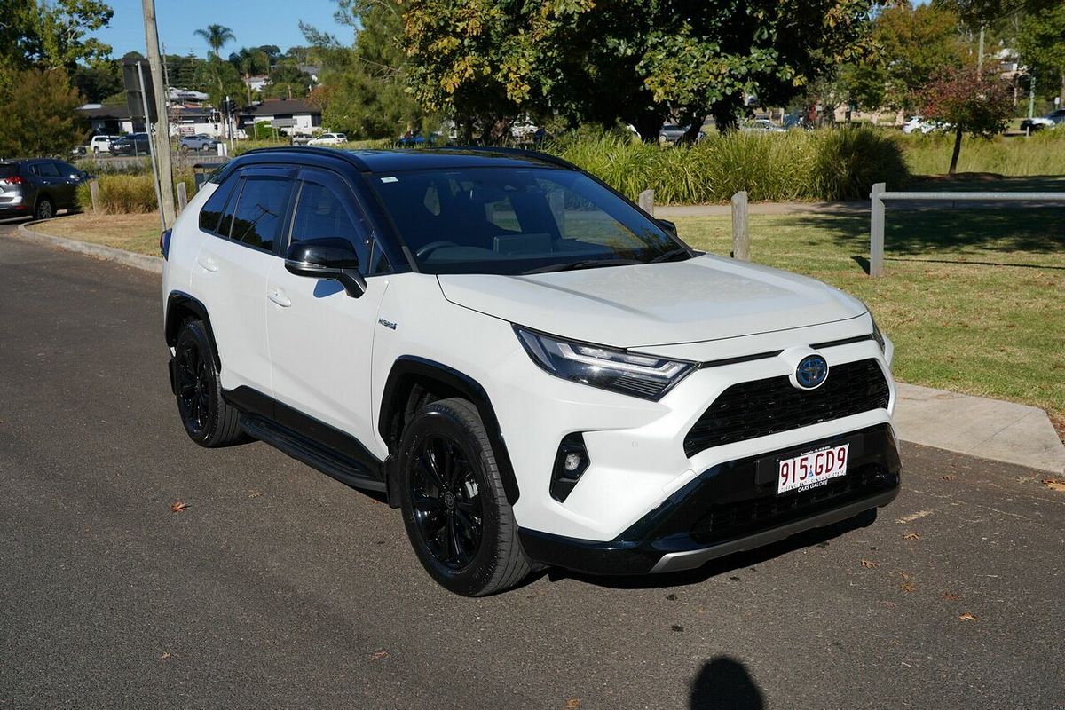 2022 Toyota RAV4 XSE AXAH54R