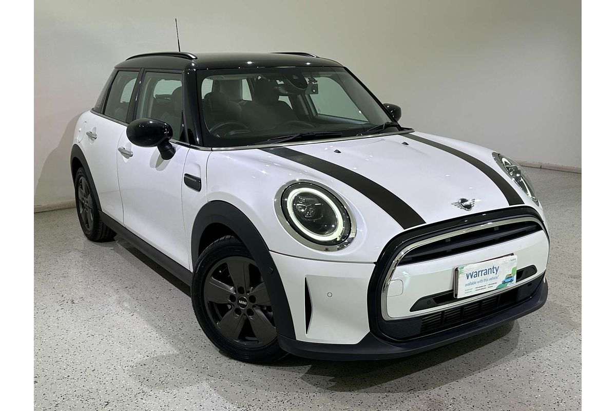 2024 MINI Hatch Cooper Classic F55 LCI-2