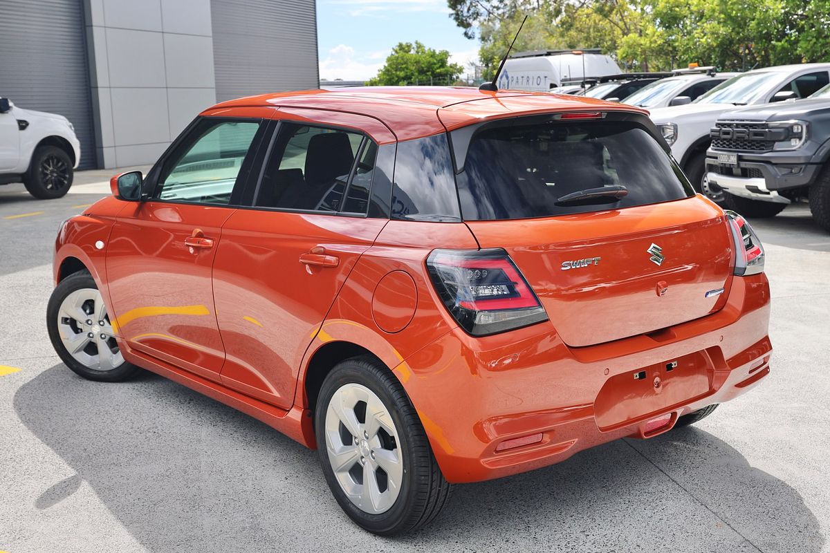 2025 Suzuki Swift Hybrid Plus UZ