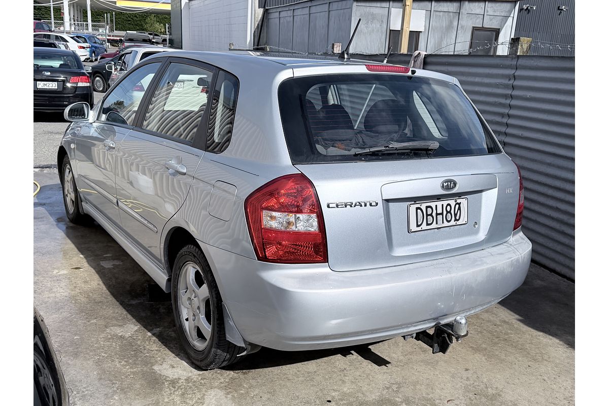 2006 Kia Cerato 2.0 AUTO HATCH