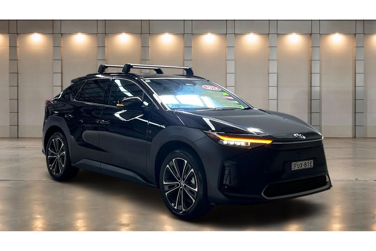 2024 Toyota bZ4X YEAM15R