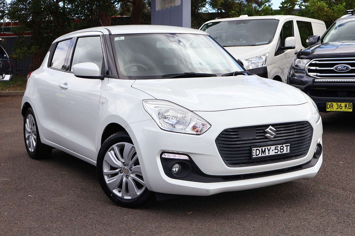2017 Suzuki Swift GL Navigator Safety Pack AZ