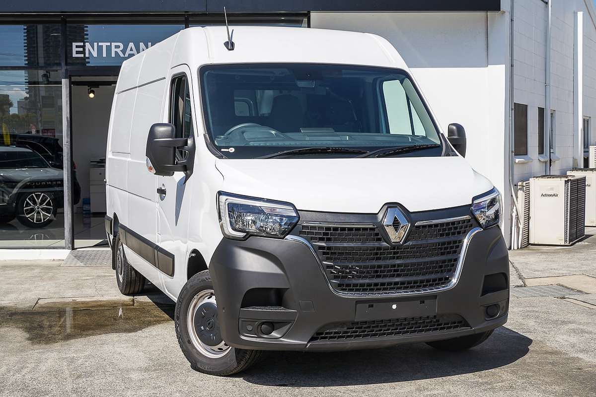 2025 Renault Master Pro 110kW X62 Phase 2 LWB Mid Roof