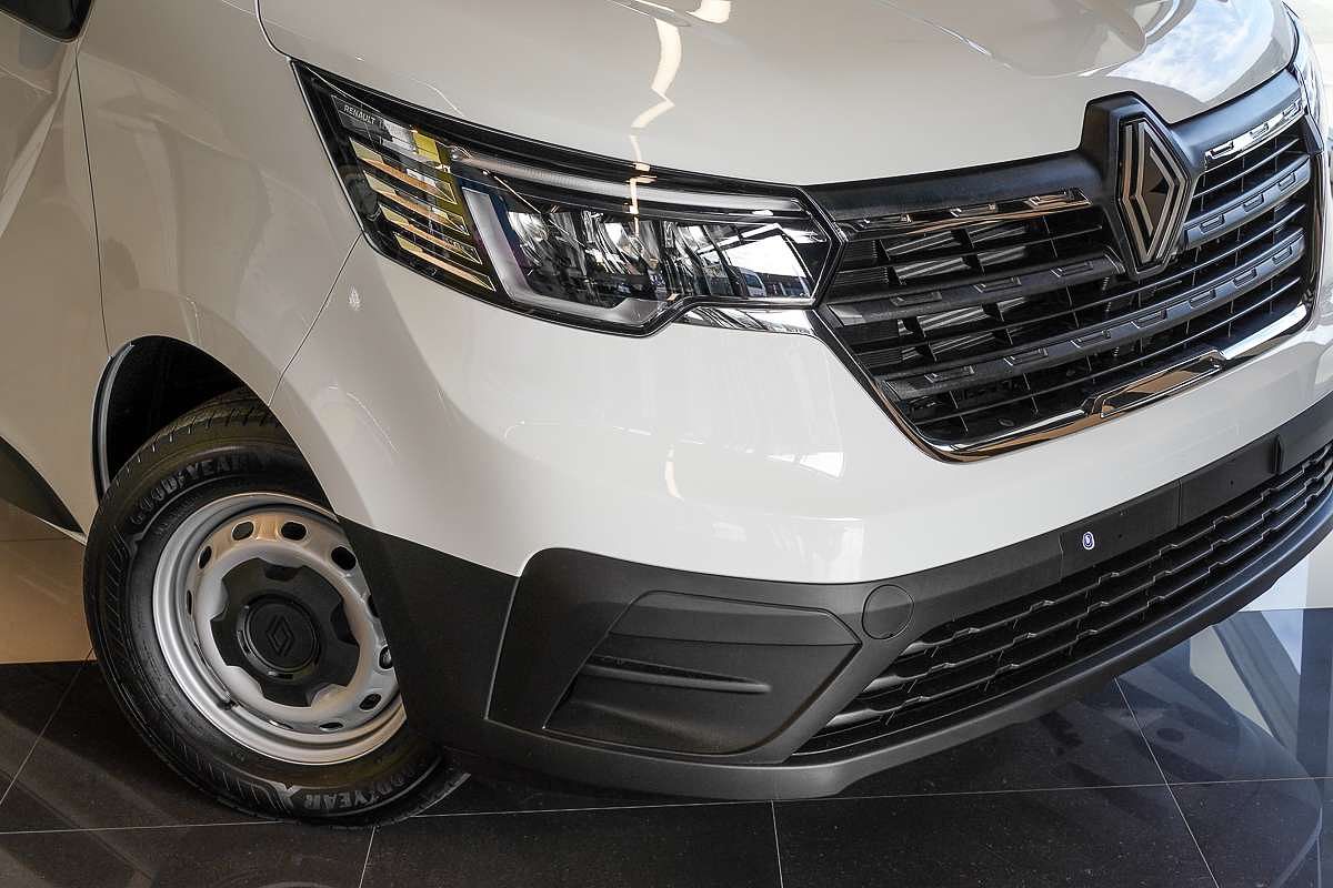 2026 Renault Trafic Pro X82 SWB Low Roof