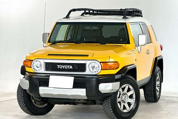 2014 Toyota FJ Cruiser GSJ15R