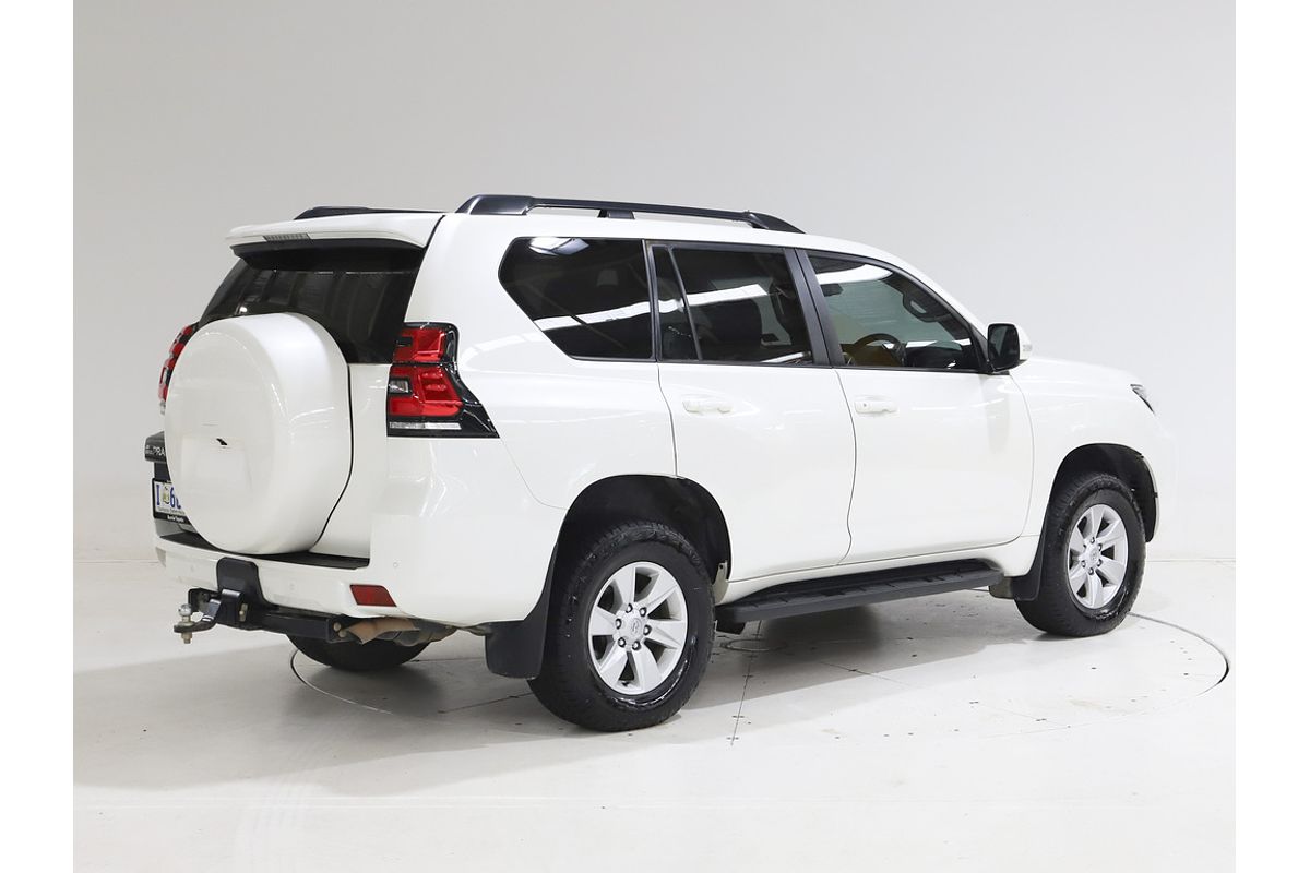 Prado GXL 2.8L T Diesel Automatic Wagon 4277430 003
