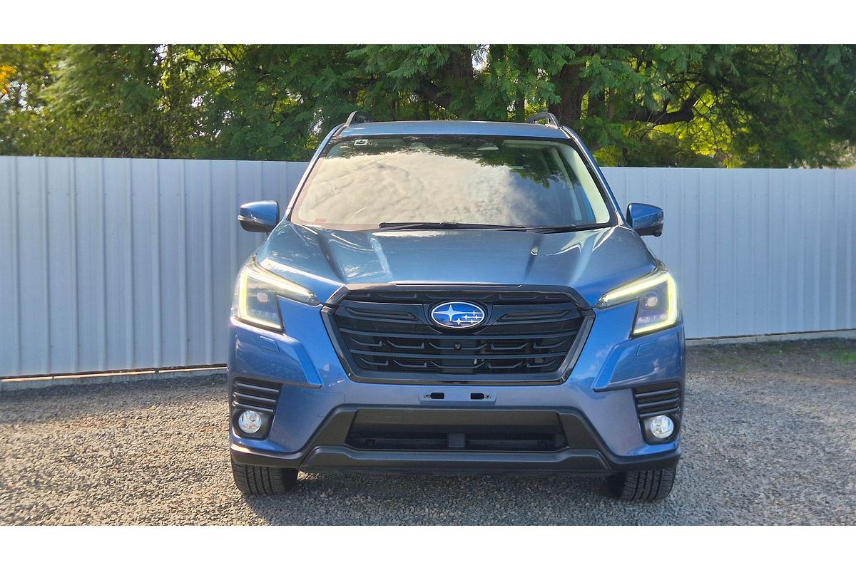 2022 Subaru Forester 2.5i Premium S5