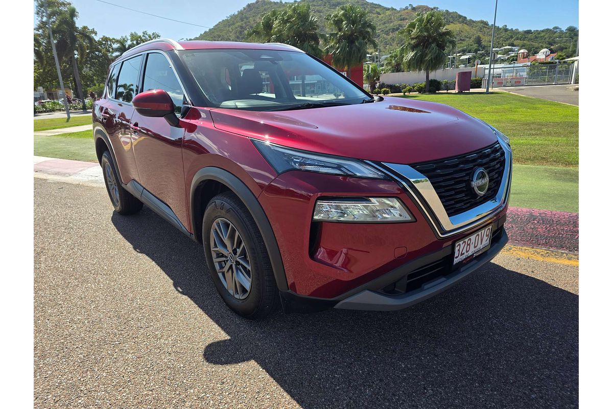 2025 Nissan X-TRAIL ST T33