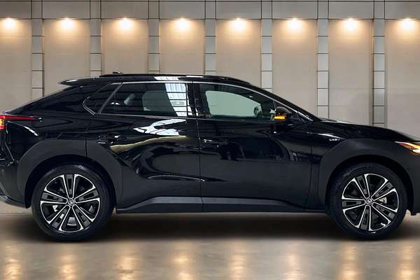 2024 Toyota bZ4X YEAM15R