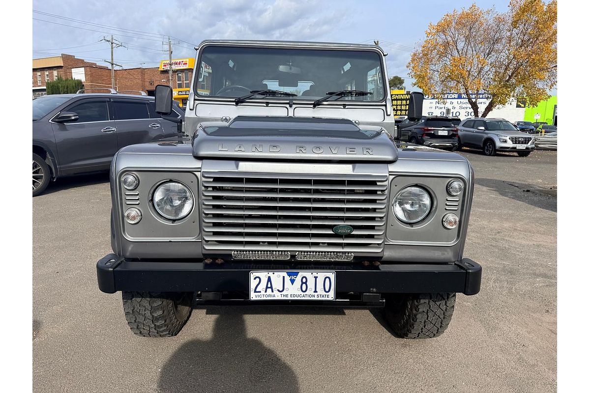 2012 Land Rover Defender  90