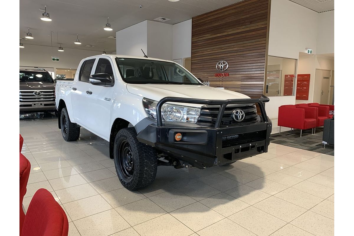 2017 Toyota Hilux Workmate GUN125R 4X4