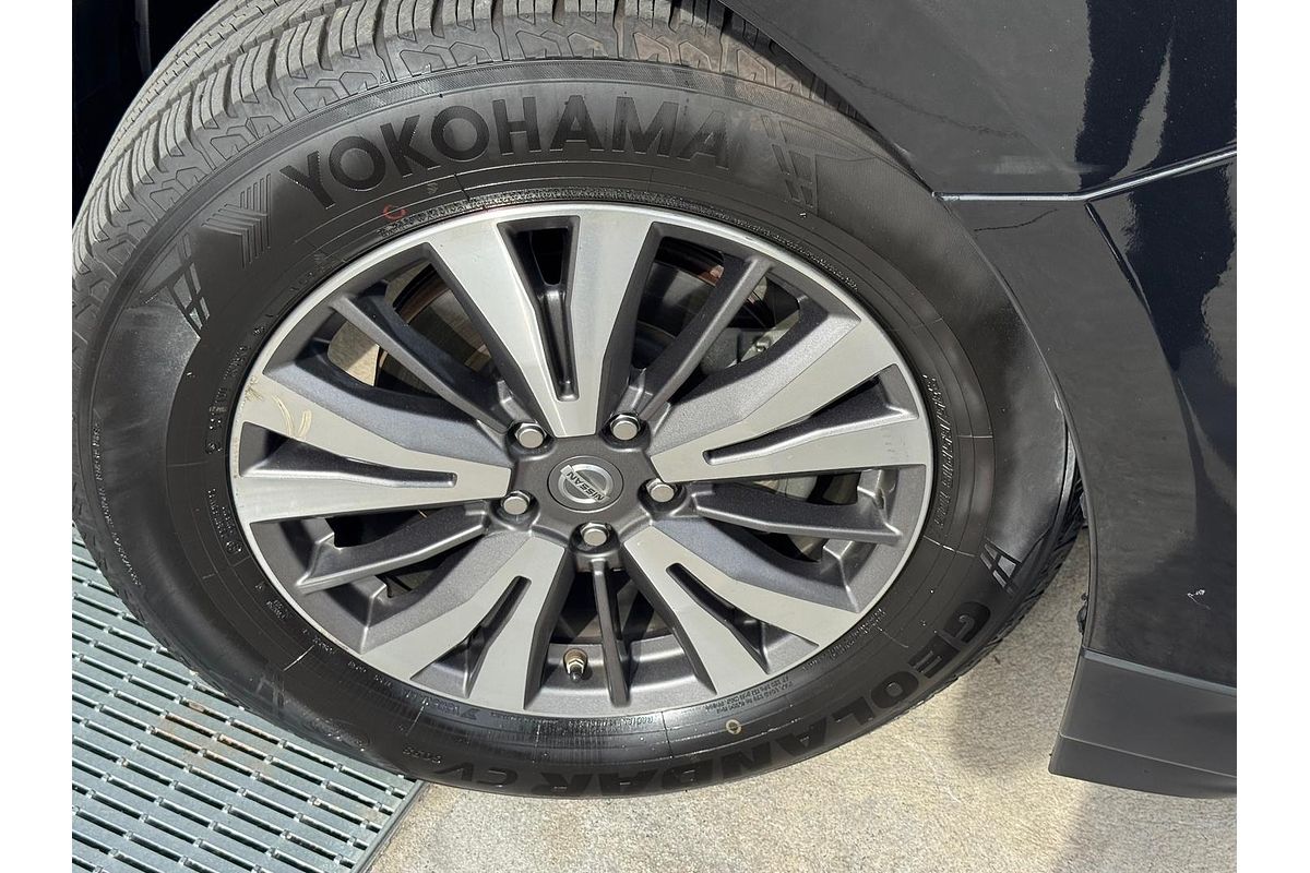 2017 Nissan Pathfinder ST-L R52 Series II