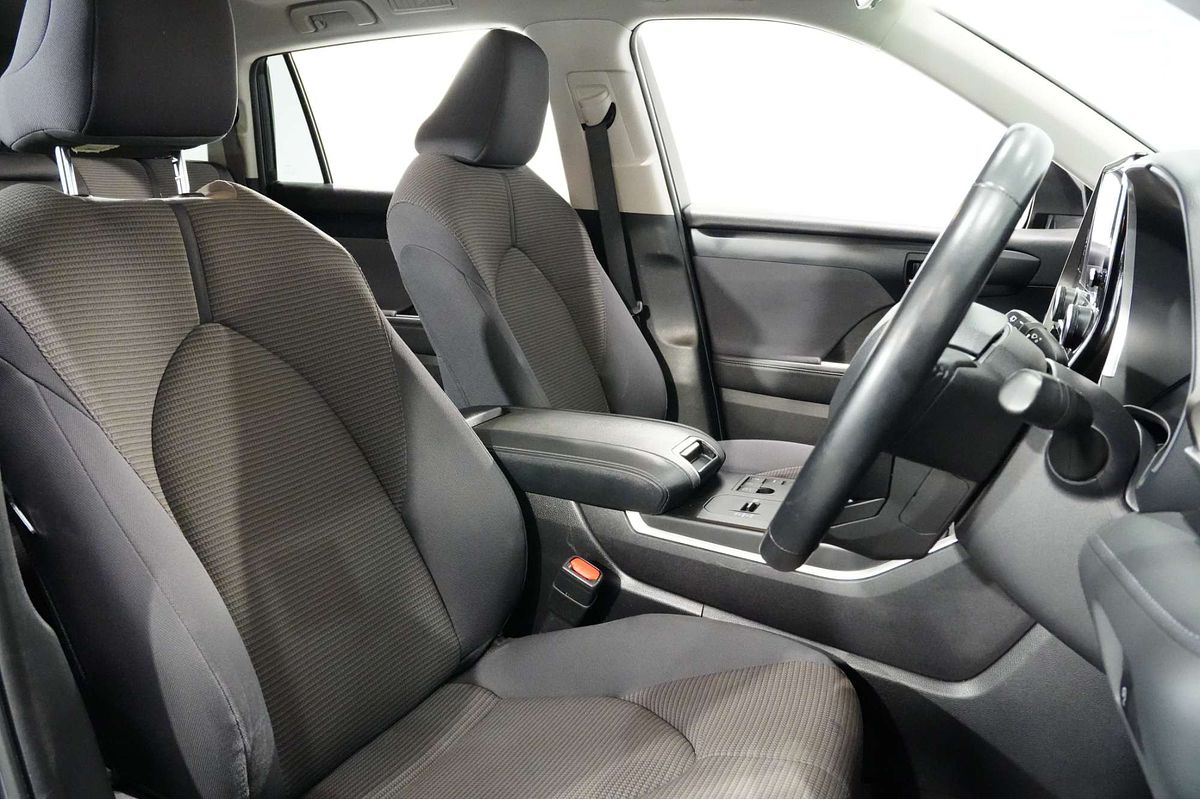 2023 Toyota Kluger GX TXUA70R