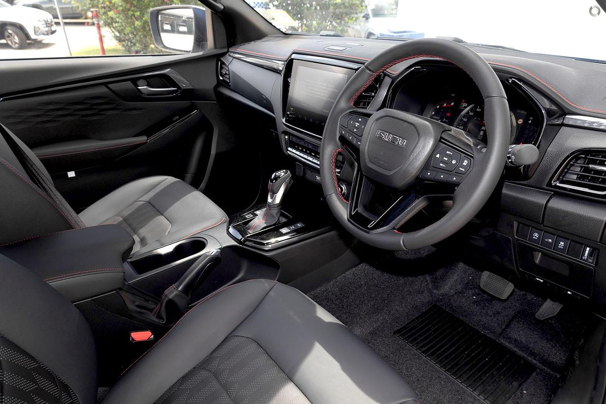 2025 Isuzu D-MAX X-TERRAIN 4X4