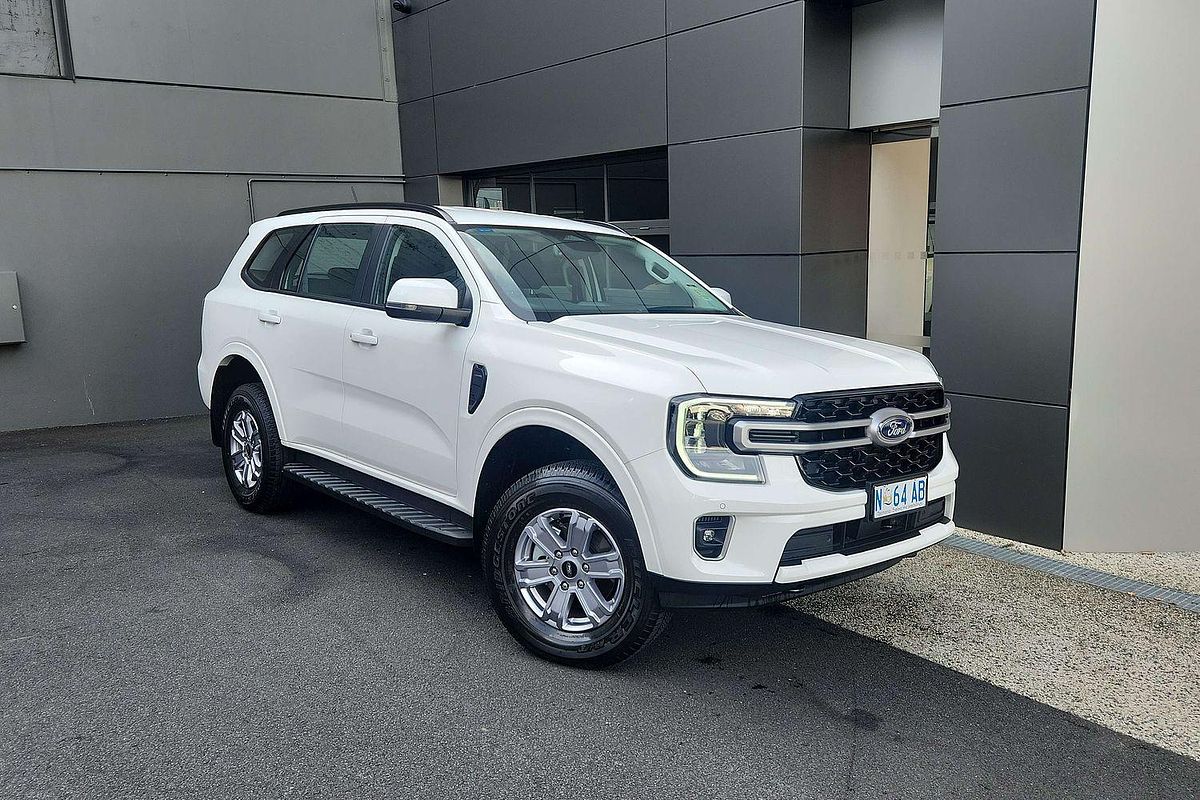 2025 Ford Everest Ambiente 2.0L