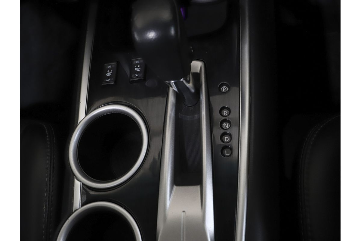 2018 NISSAN PATHFINDER ST-L (4x2)  4D WAGON V6