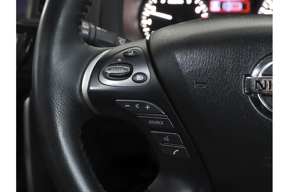 2018 NISSAN PATHFINDER ST-L (4x2)  4D WAGON V6