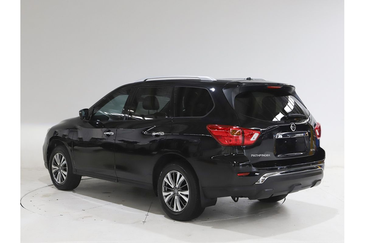 2018 NISSAN PATHFINDER ST-L (4x2)  4D WAGON V6