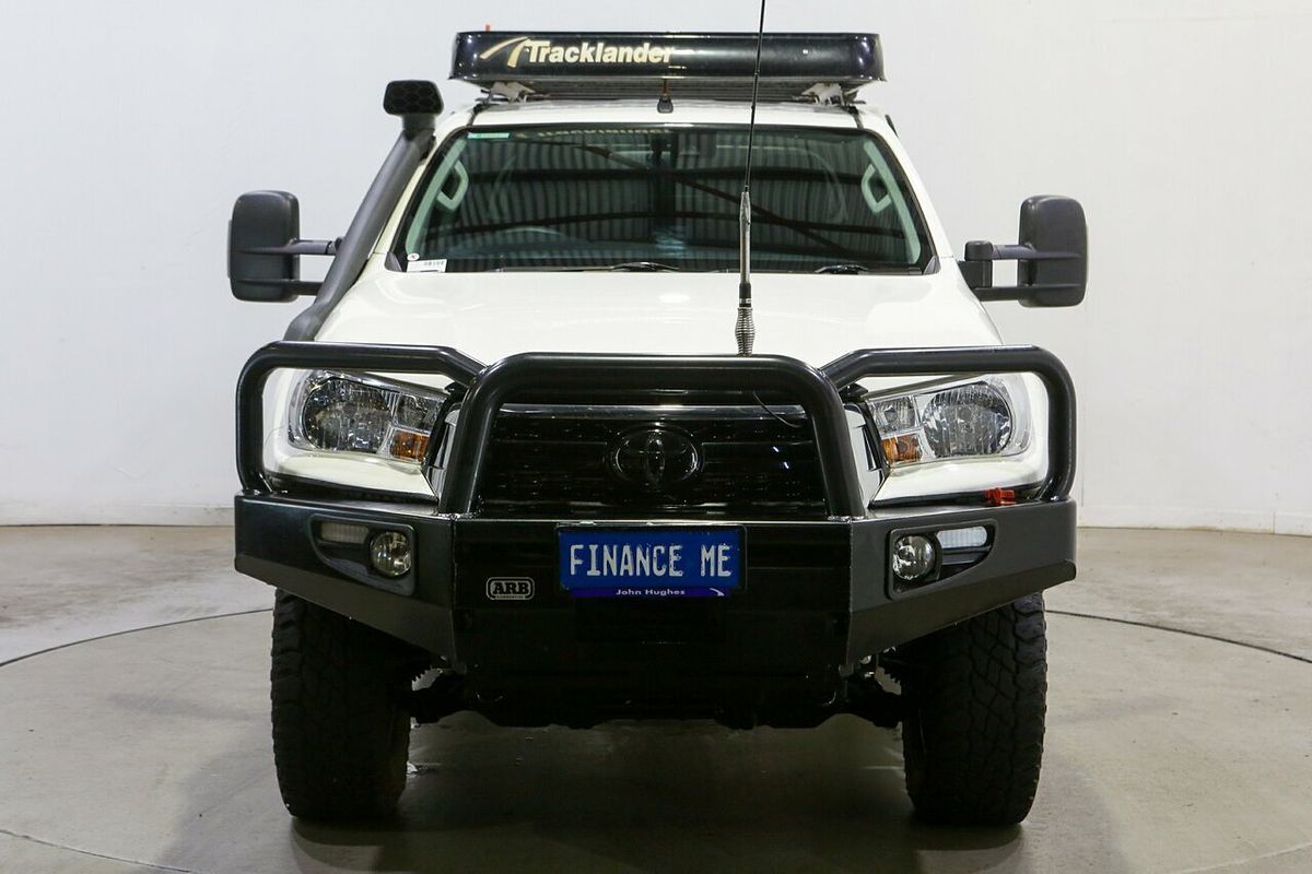 2020 Toyota Hilux SR5 GUN126R 4X4