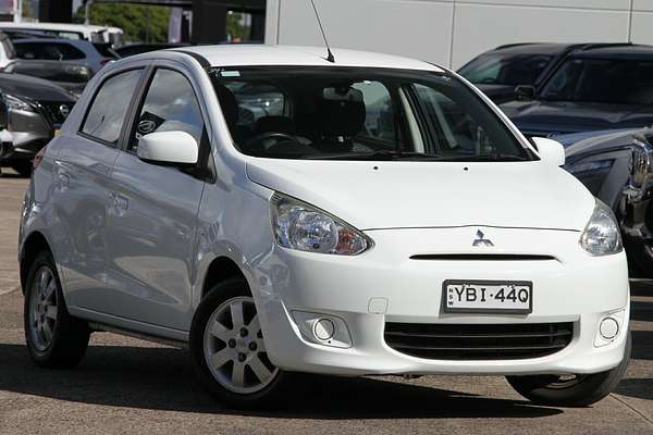 2013 Mitsubishi Mirage ES LA