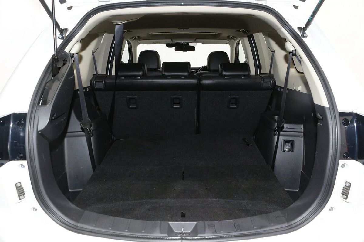 2016 Mitsubishi Outlander Exceed ZK