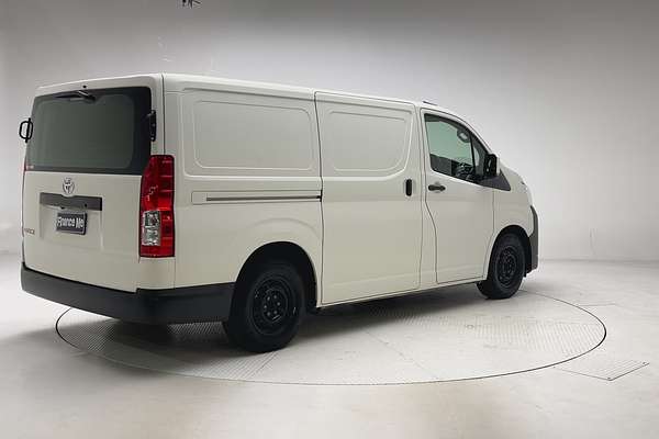 2021 Toyota Hiace GDH300R LWB thumb-7
