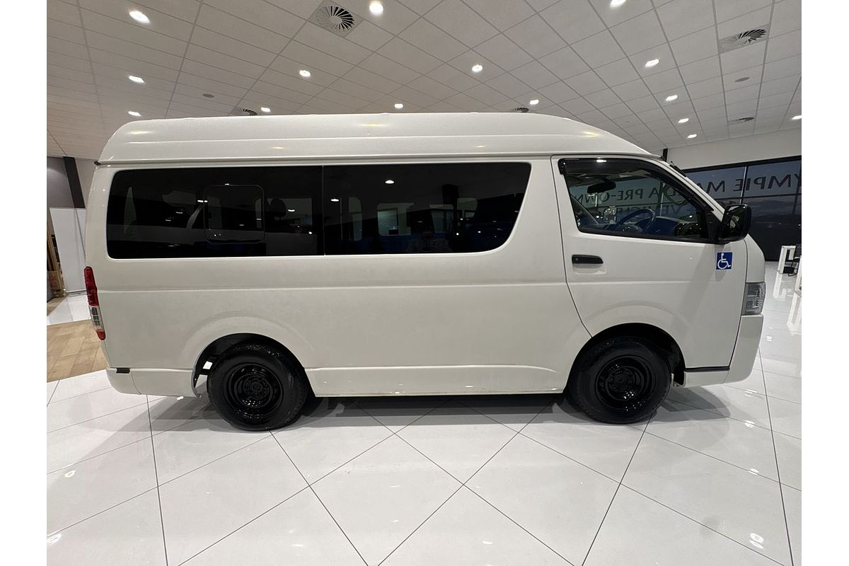 2017 Toyota Hiace TRH201R LWB