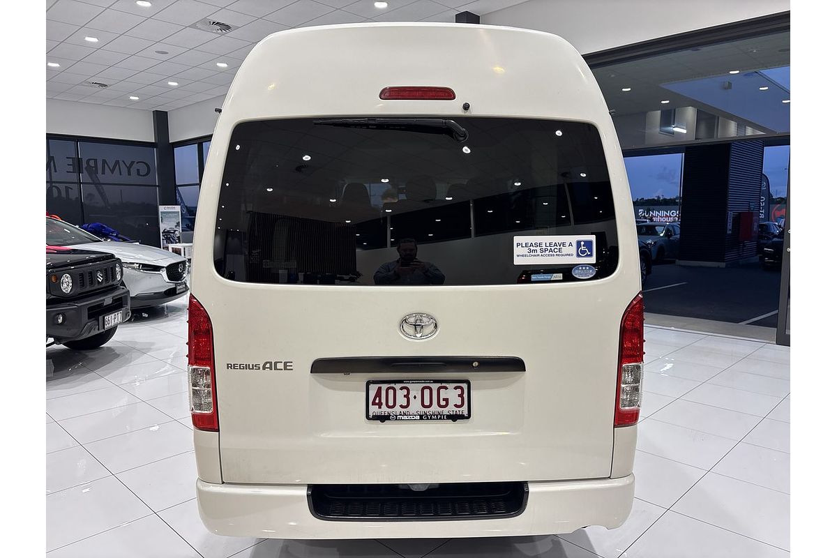 2017 Toyota Hiace TRH201R LWB