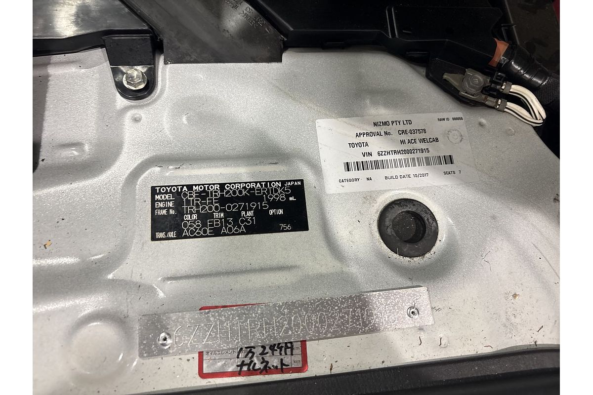 2017 Toyota Hiace TRH201R LWB