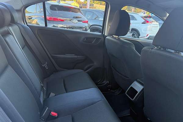 2019 Honda City VTi GM thumb-9