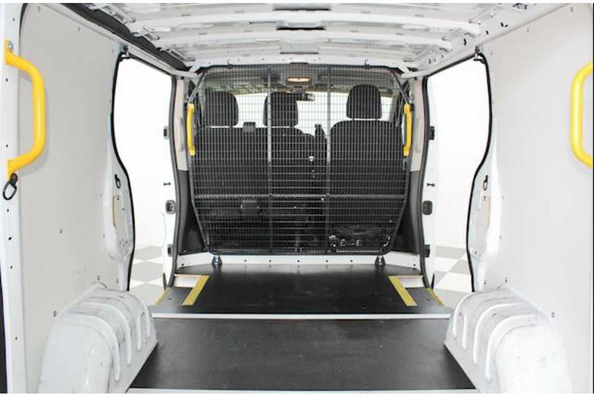 2020 Mitsubishi EXPRESS GLX SN MY21