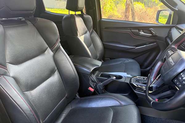 2021 Isuzu D-MAX X-TERRAIN 4X4 thumb-11
