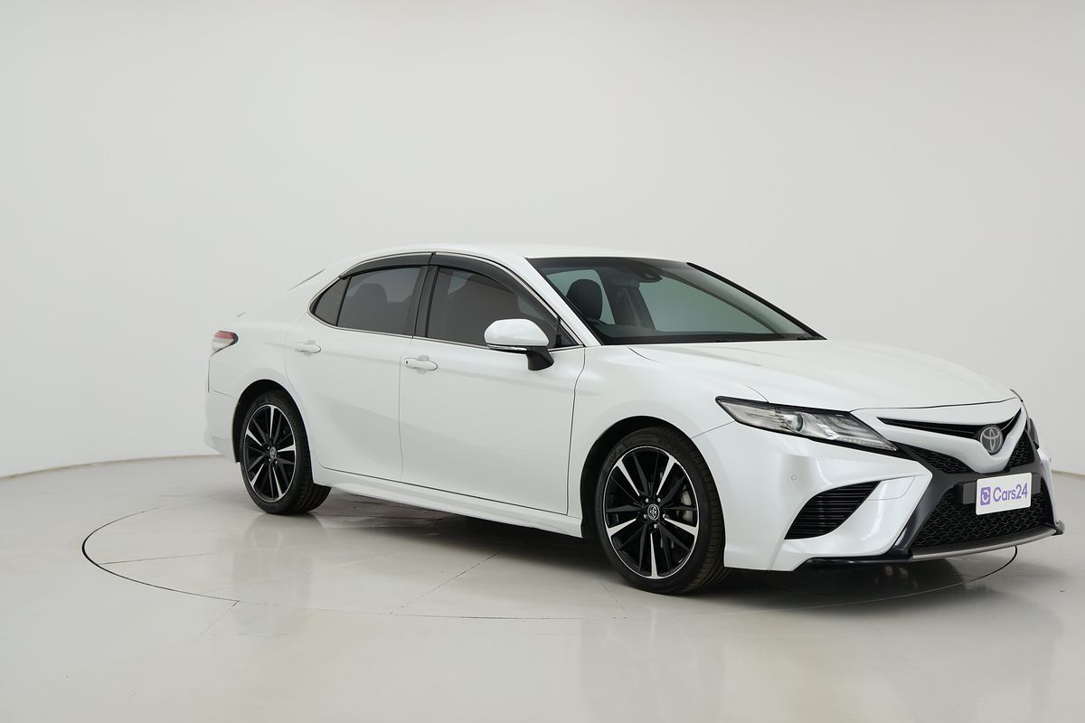 2018 Toyota Camry SX GSV70R