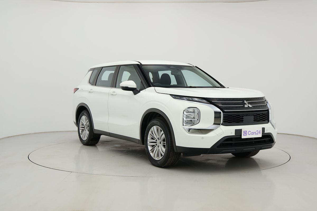 2024 Mitsubishi Outlander ES ZM